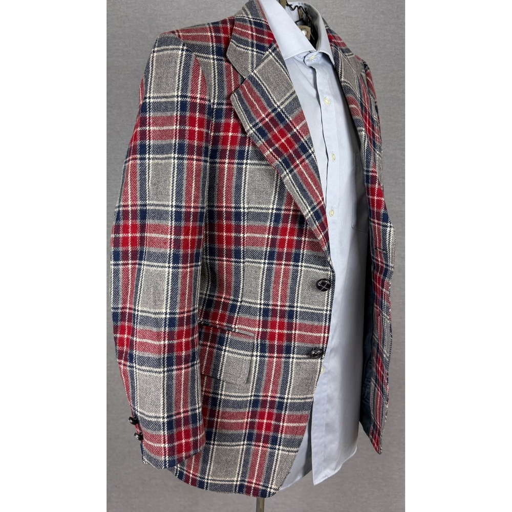 Vintage Bespoke Plaid Blazer 38S Red Blue Grey Wool Sport Coat 60s 70s Tailored